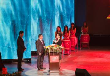 夏吉国董事长荣获2010年度安庆十大经济人物称号