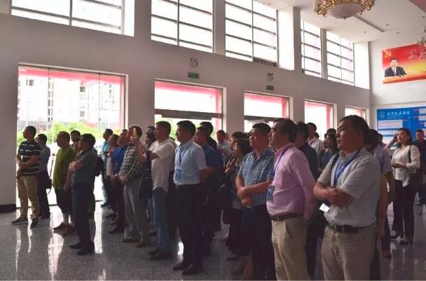 中国家纺协会·2018床上用品专业委员会年会在桐城胜利召开