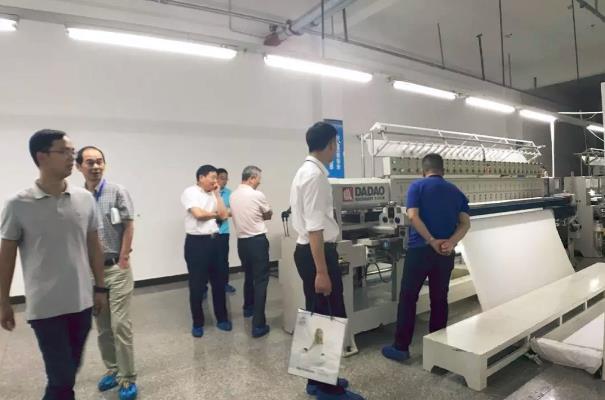 中国家纺协会·2018床上用品专业委员会年会在桐城胜利召开